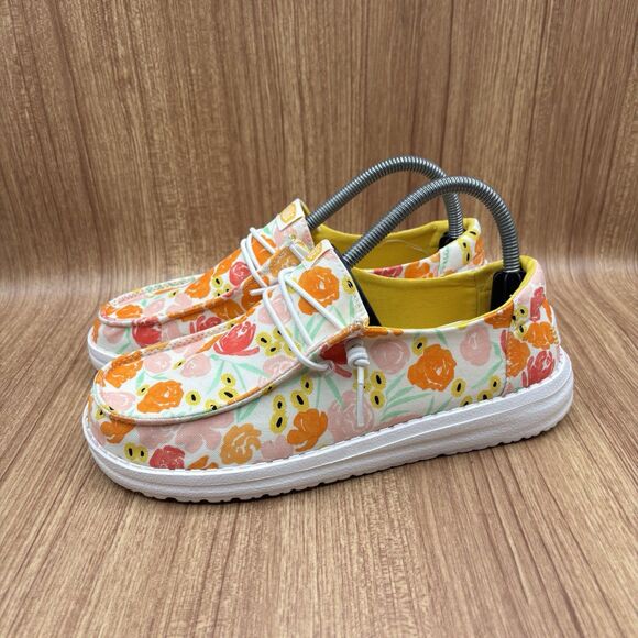 Hey Dude Wendy Watercolor Floral Petal Pink Multi Women’s Size 8 Sneakers - Picture 3 of 8